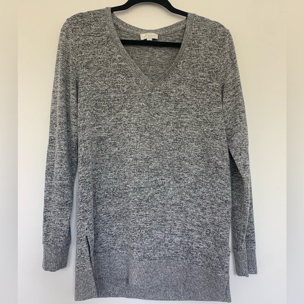 Lucky brand soft long sleeve v neck top